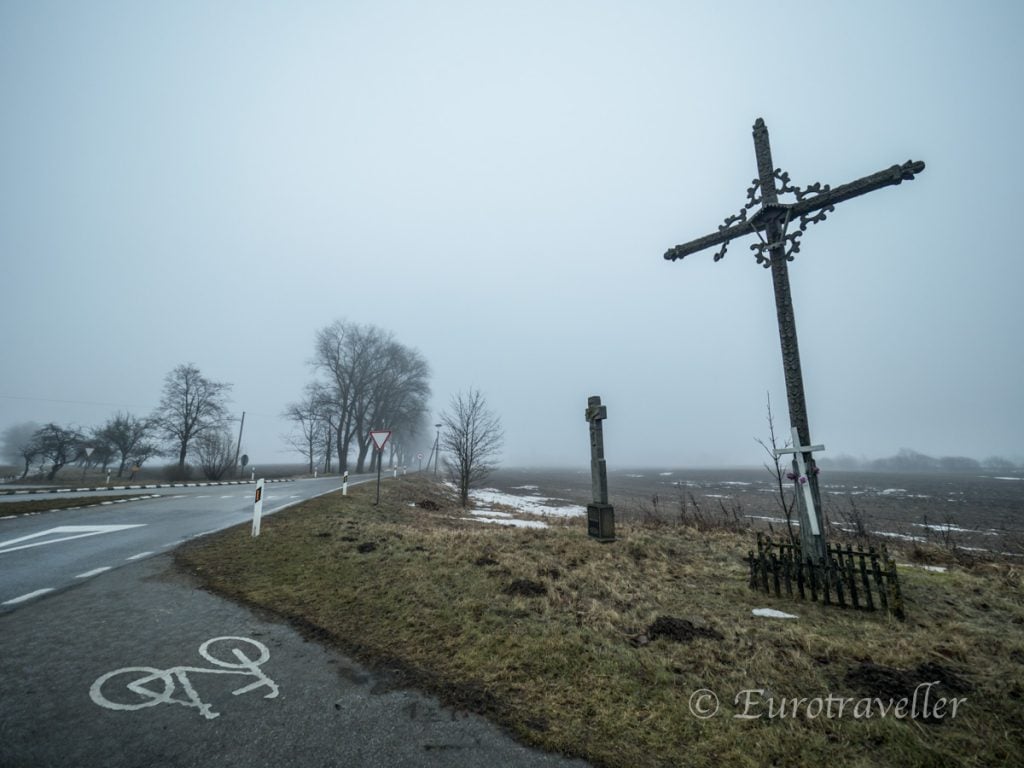 鳥肌必至 リトアニアの世界遺産十字架の丘へ行ってみた